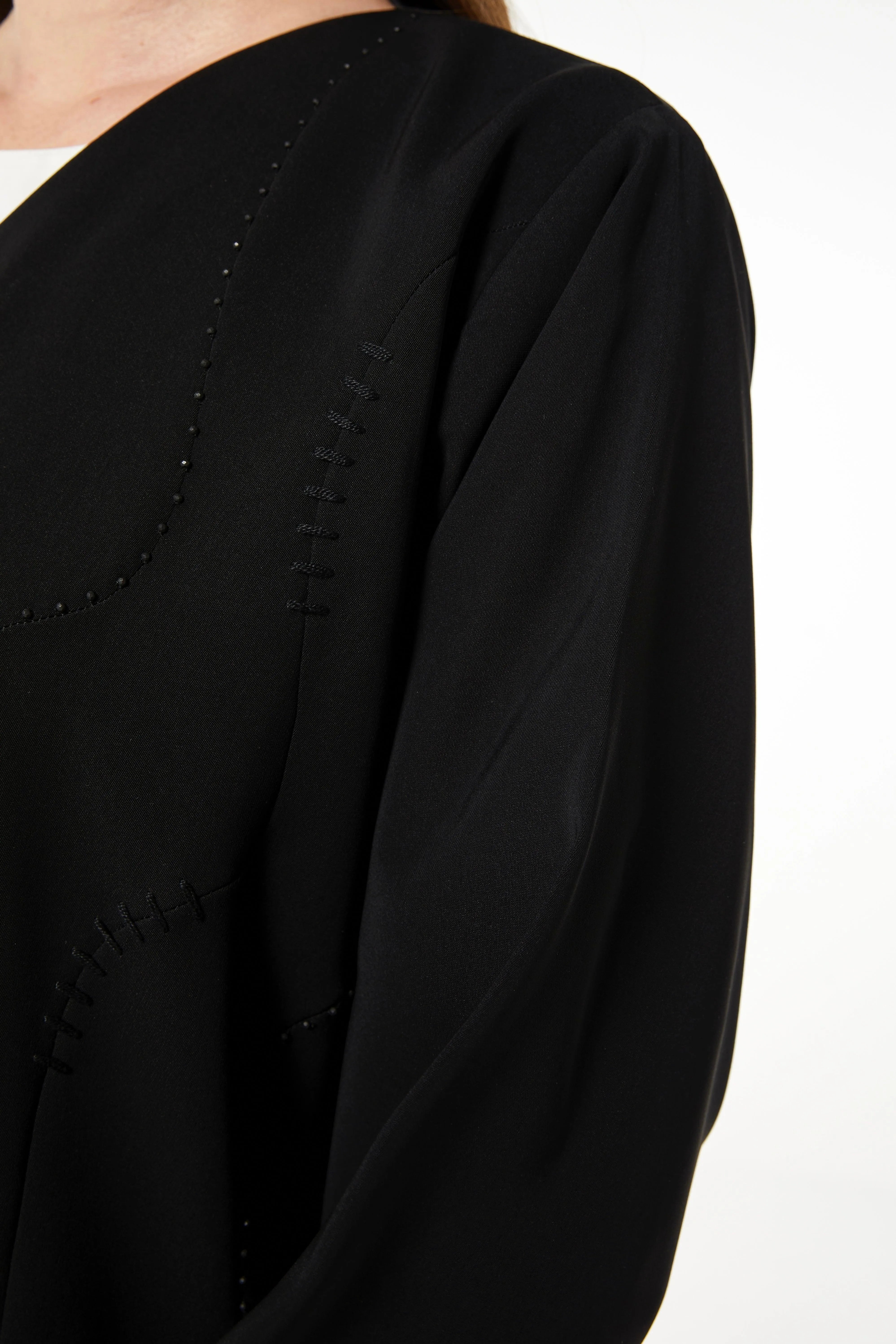 Black Tokyo Crepe Abaya with Front Threadwork - Posh Abaya