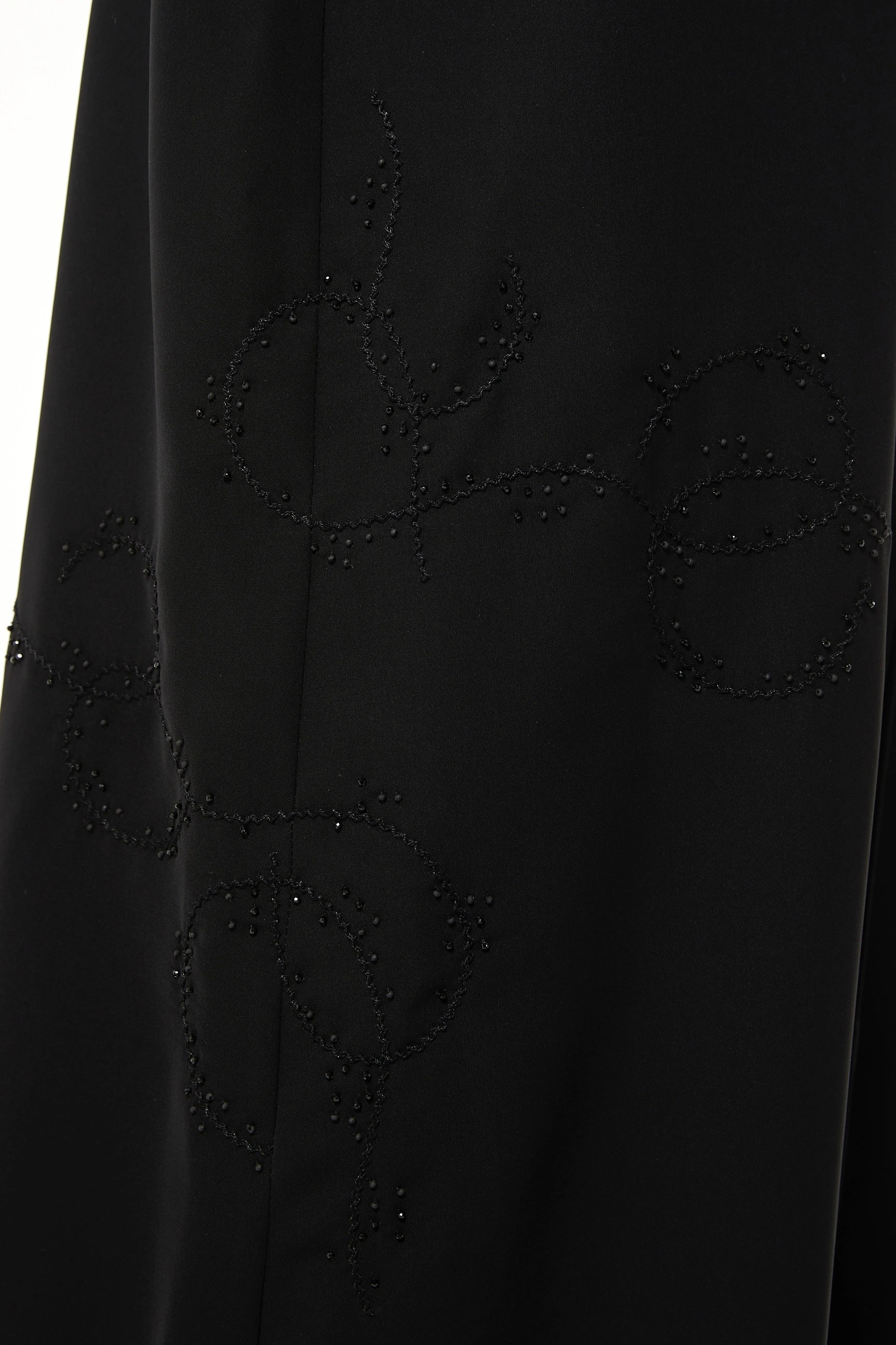 Black Tokyo Crepe Abaya with Side Threadwork - Posh Abaya