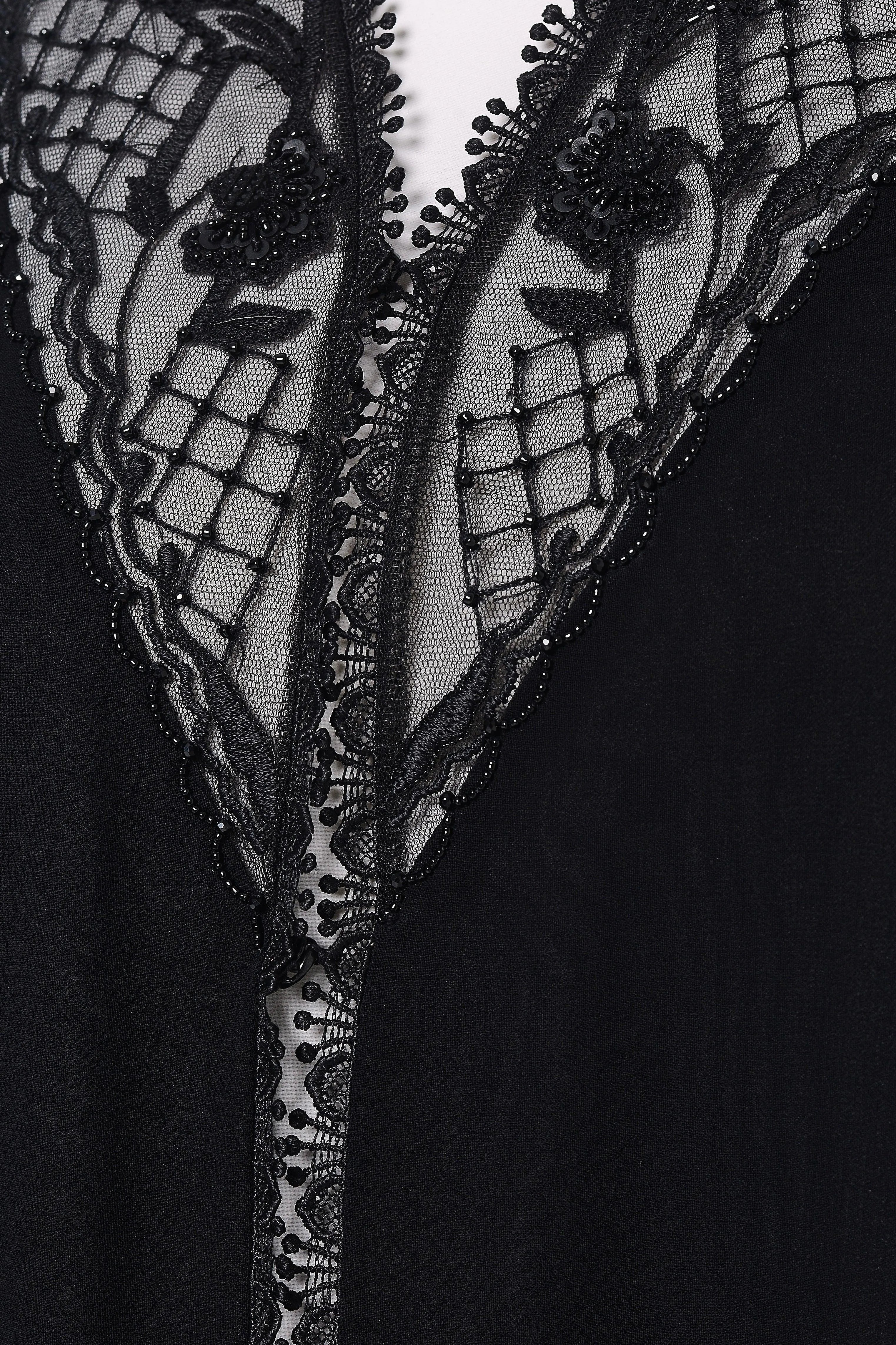 Black Malika Chiffon Bahraini Abaya with Lacework Details - Posh Abaya