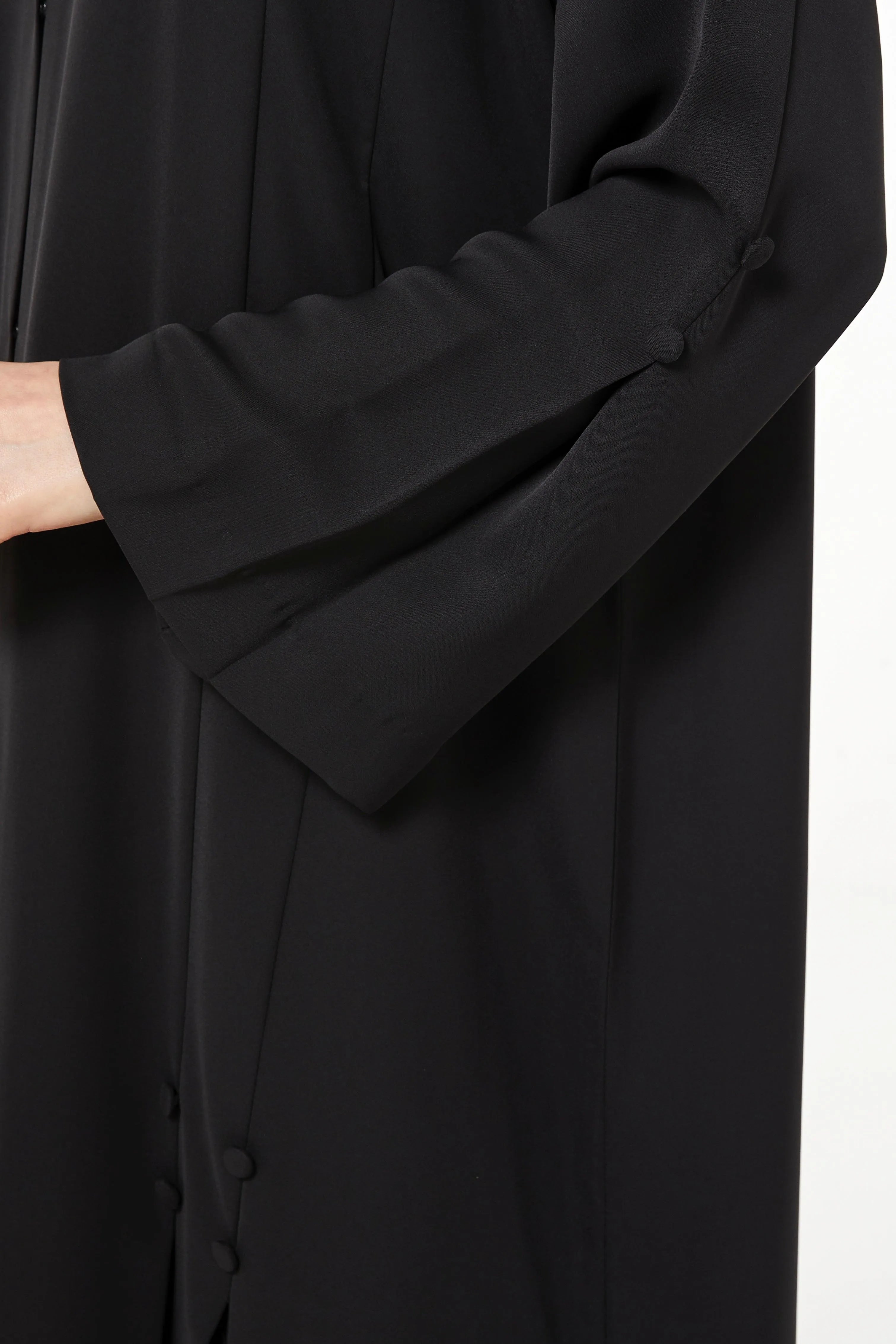 Black Remi Crepe Abaya with Sleek Pleat Buttons - Posh Abaya