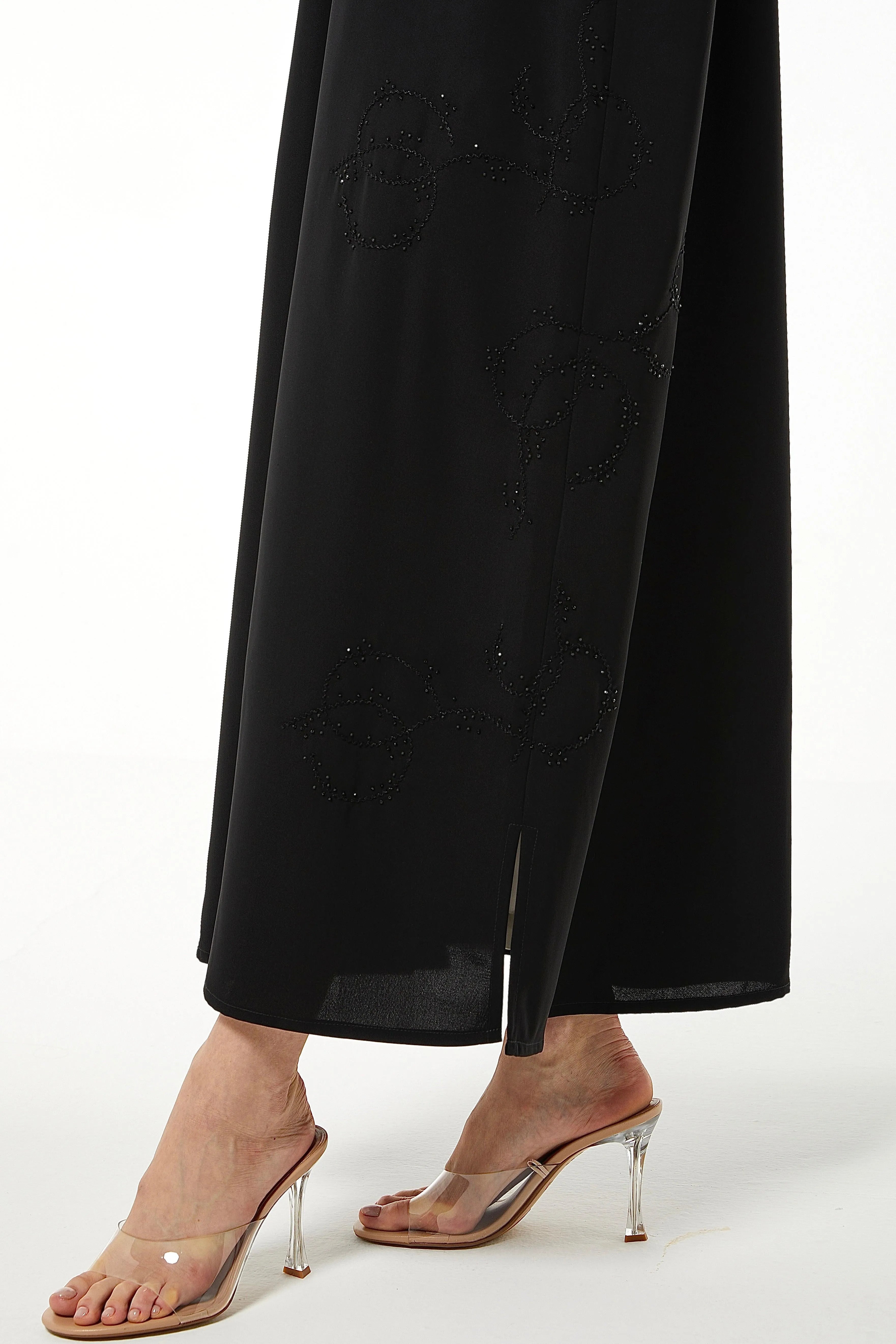 Black Tokyo Crepe Abaya with Side Threadwork - Posh Abaya