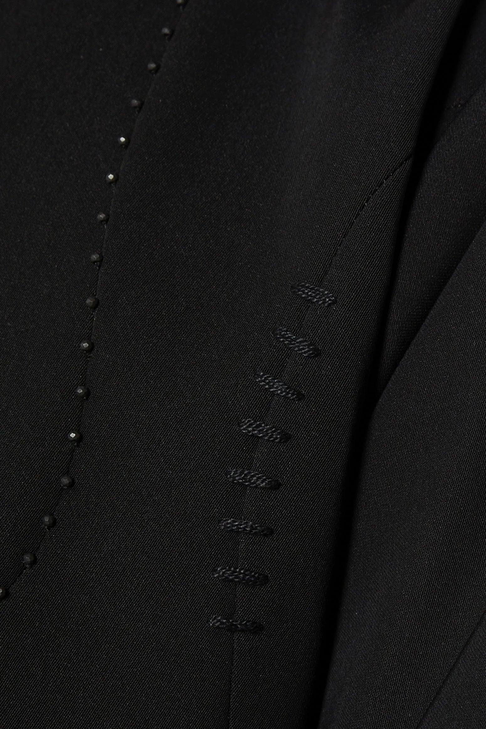 Black Tokyo Crepe Abaya with Front Threadwork - Posh Abaya