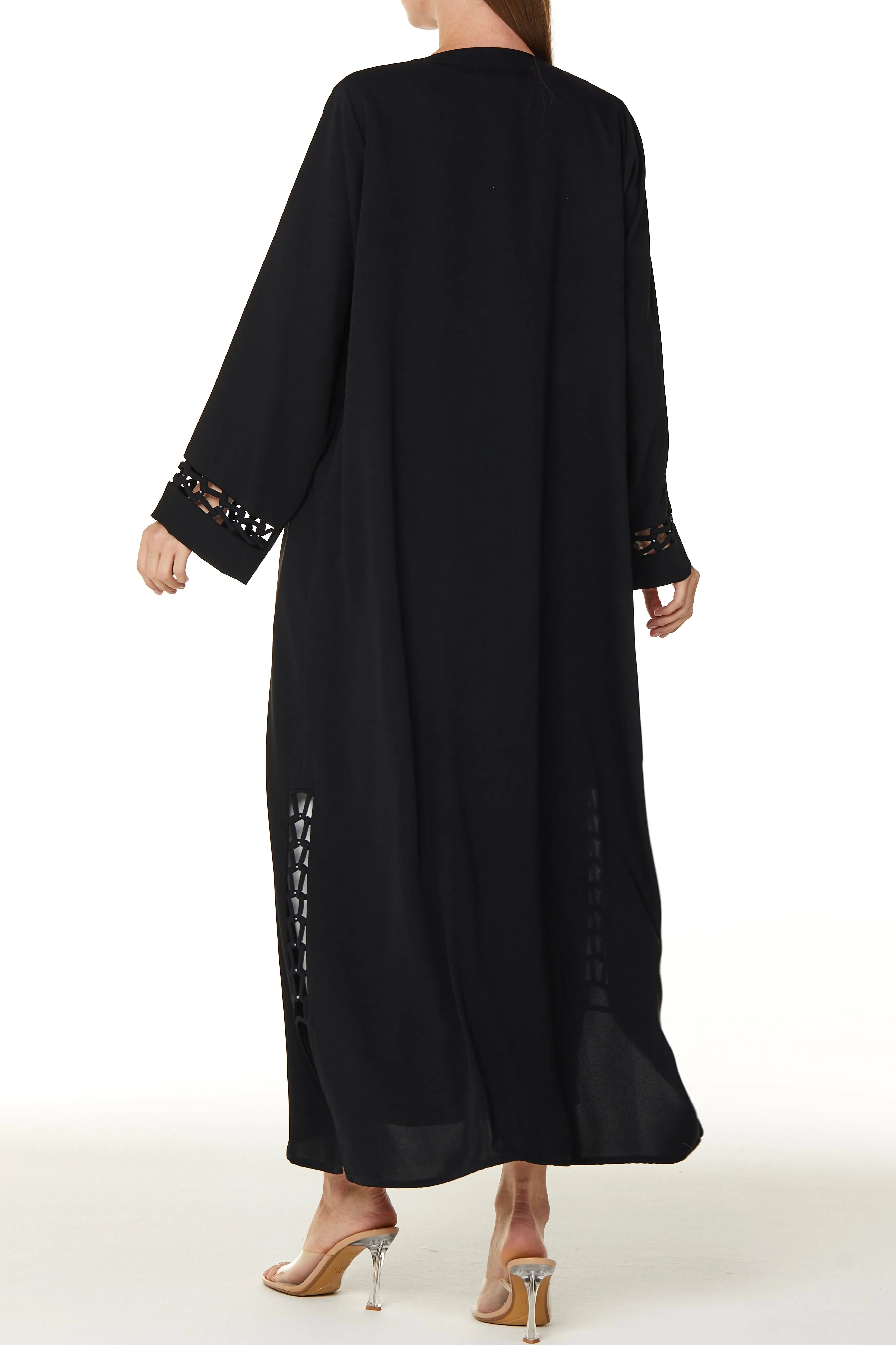 Black Layan Crepe Abaya with Side and Sleeves Loop Detail - Posh Abaya