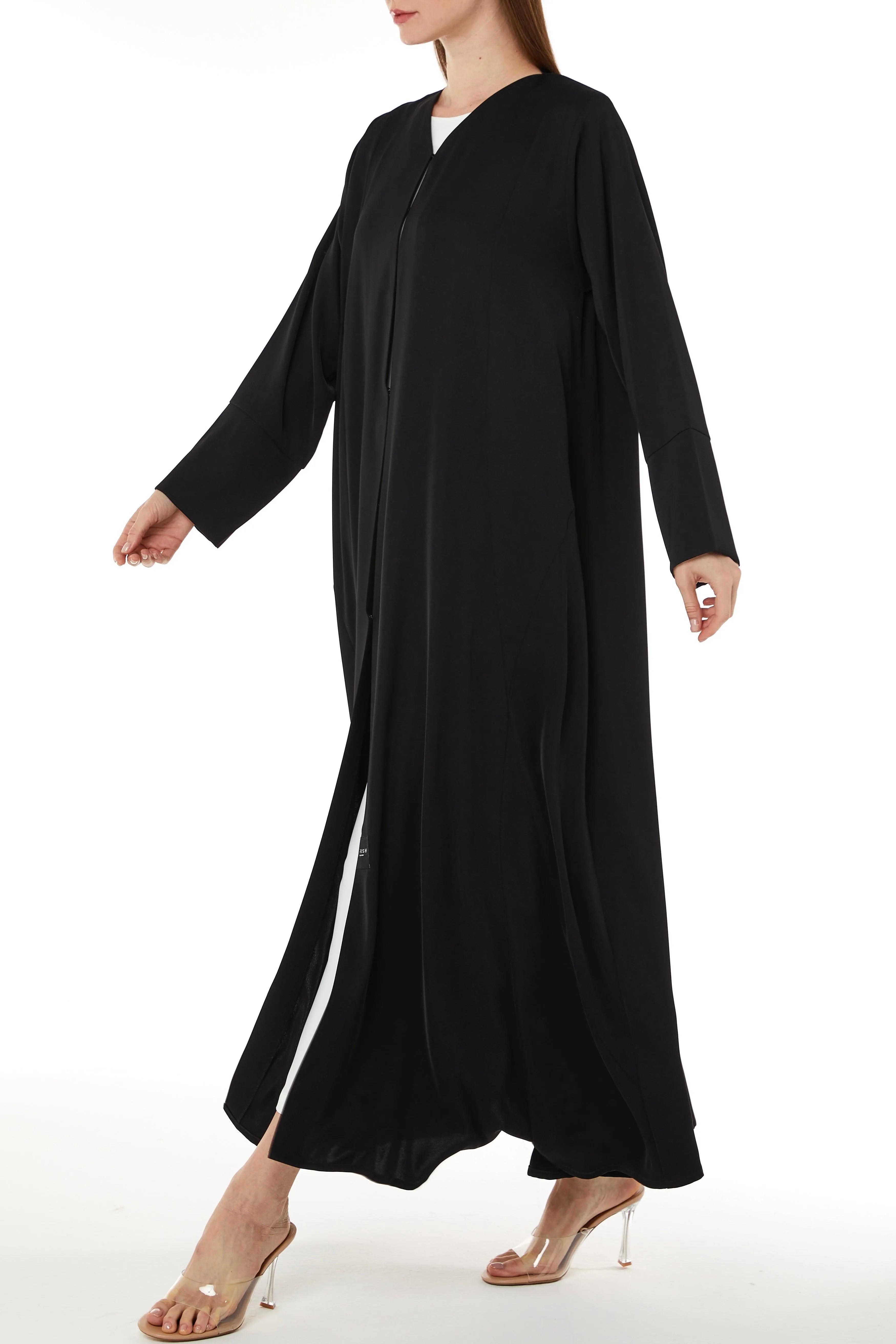 Light Crepe Minimal Black Abaya - Posh Abaya