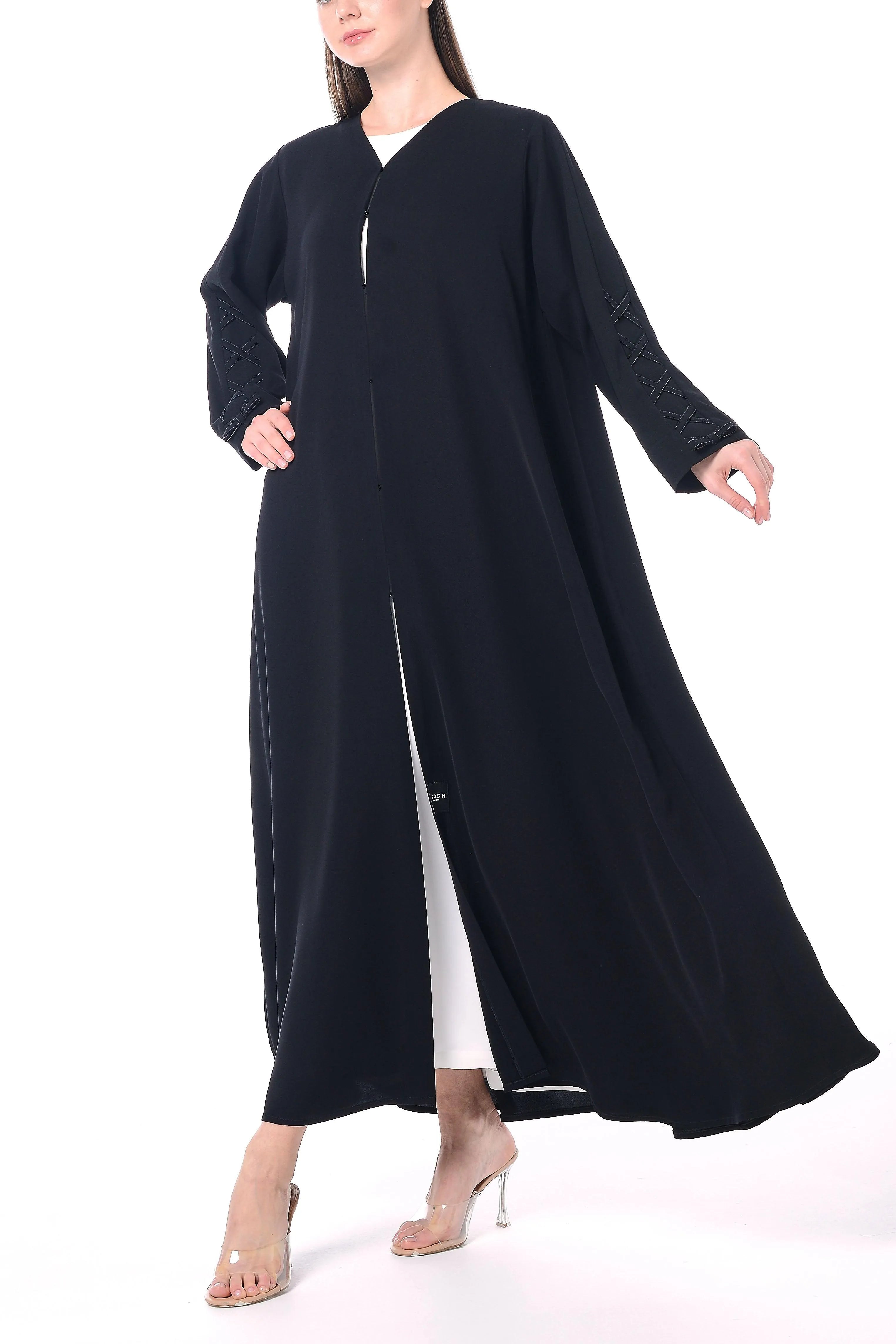 Black Layan Crepe Abaya with Geometric Sleeve Design - Posh Abaya
