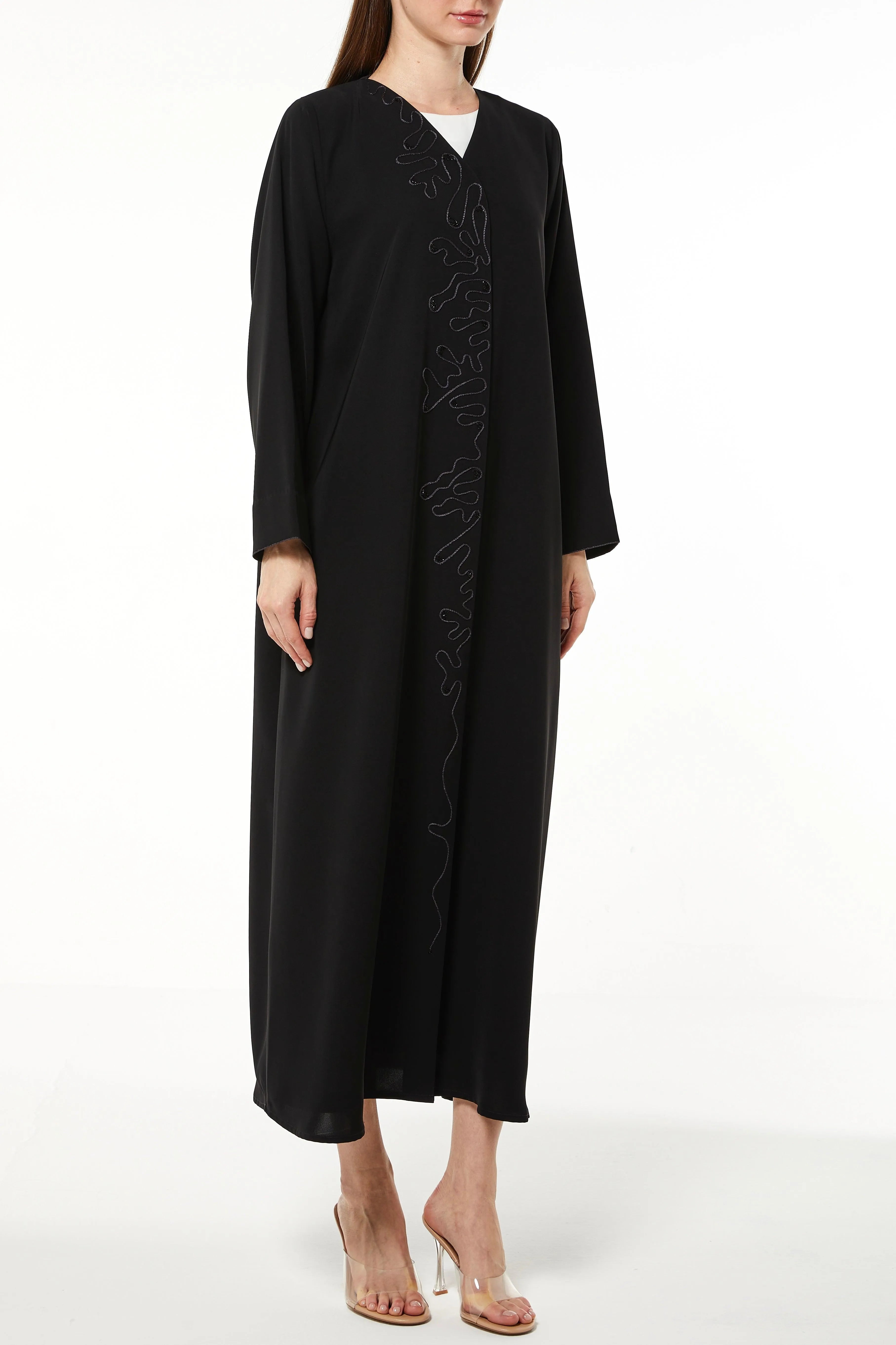 Black Aria Crepe Abaya with Asymmetric Threadwork - Posh Abaya