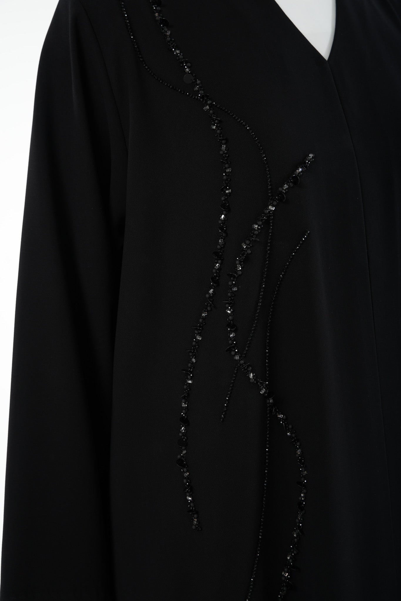 Black Farah Crepe Abaya with Front Multi-Line Beadwork and V-Neck Finish - Posh Abaya