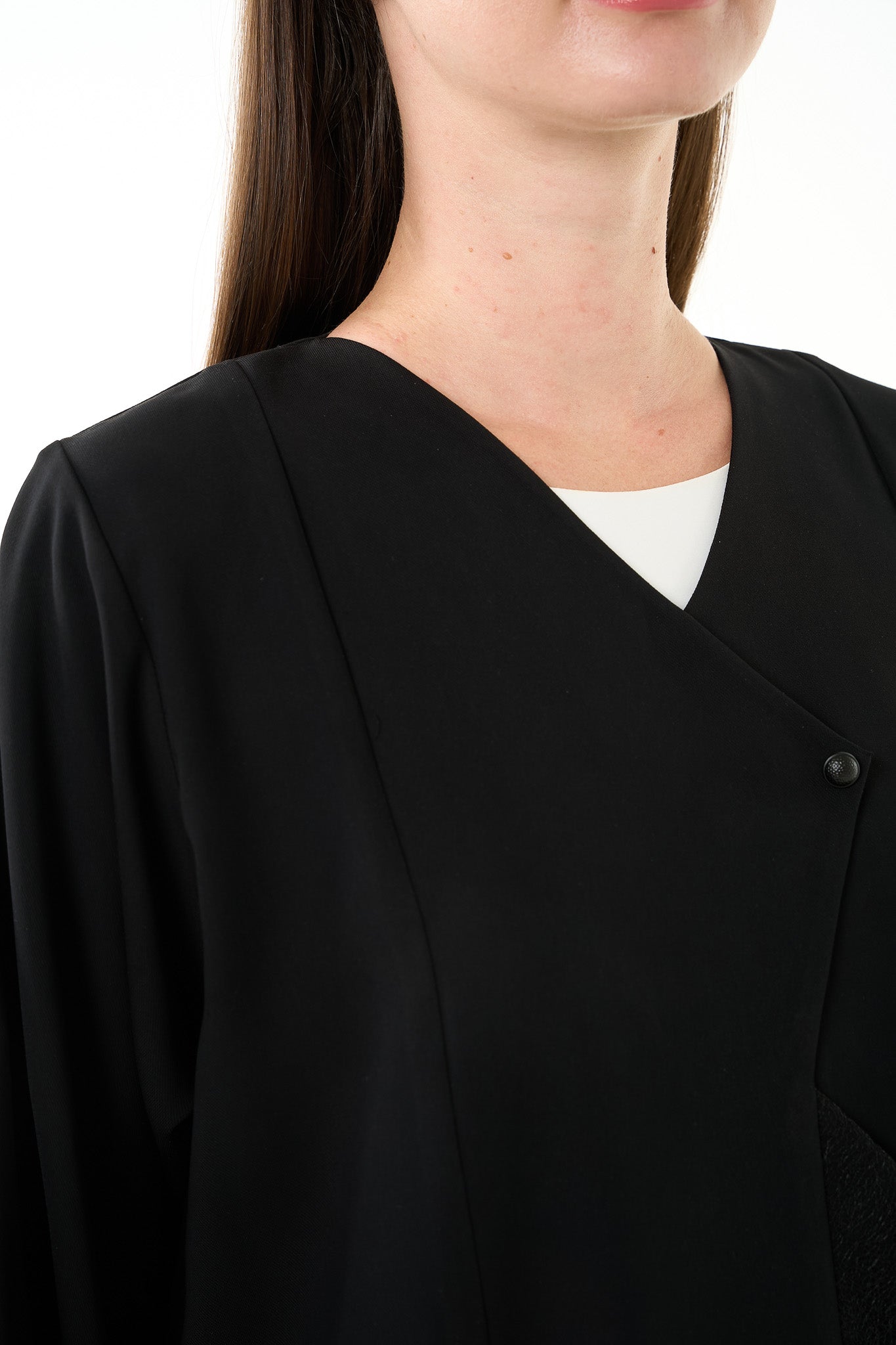 Black Farah Crepe Abaya with Lace Detail - Posh Abaya