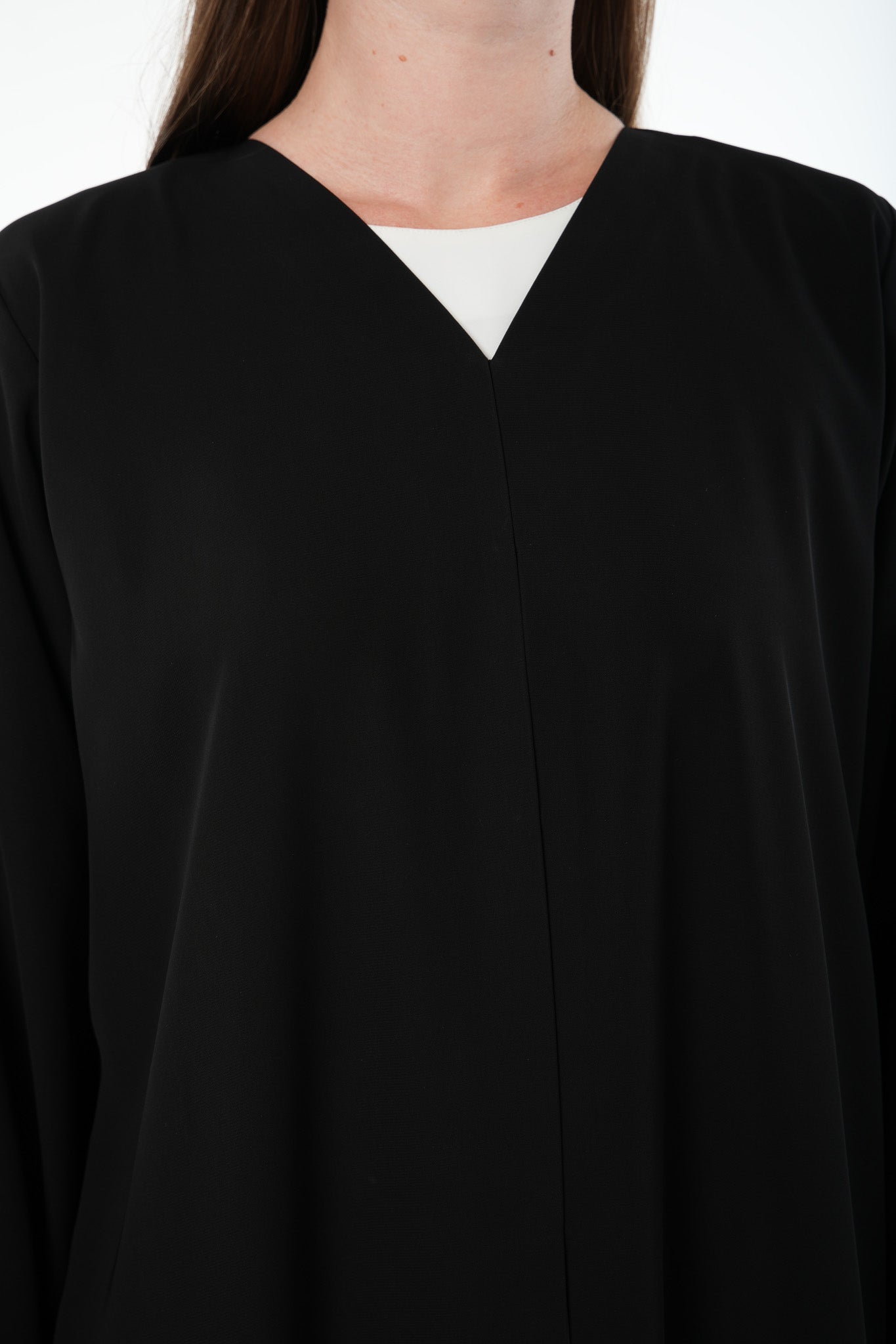 Black Aria Crepe Abaya with Floral Embroidery - Posh Abaya