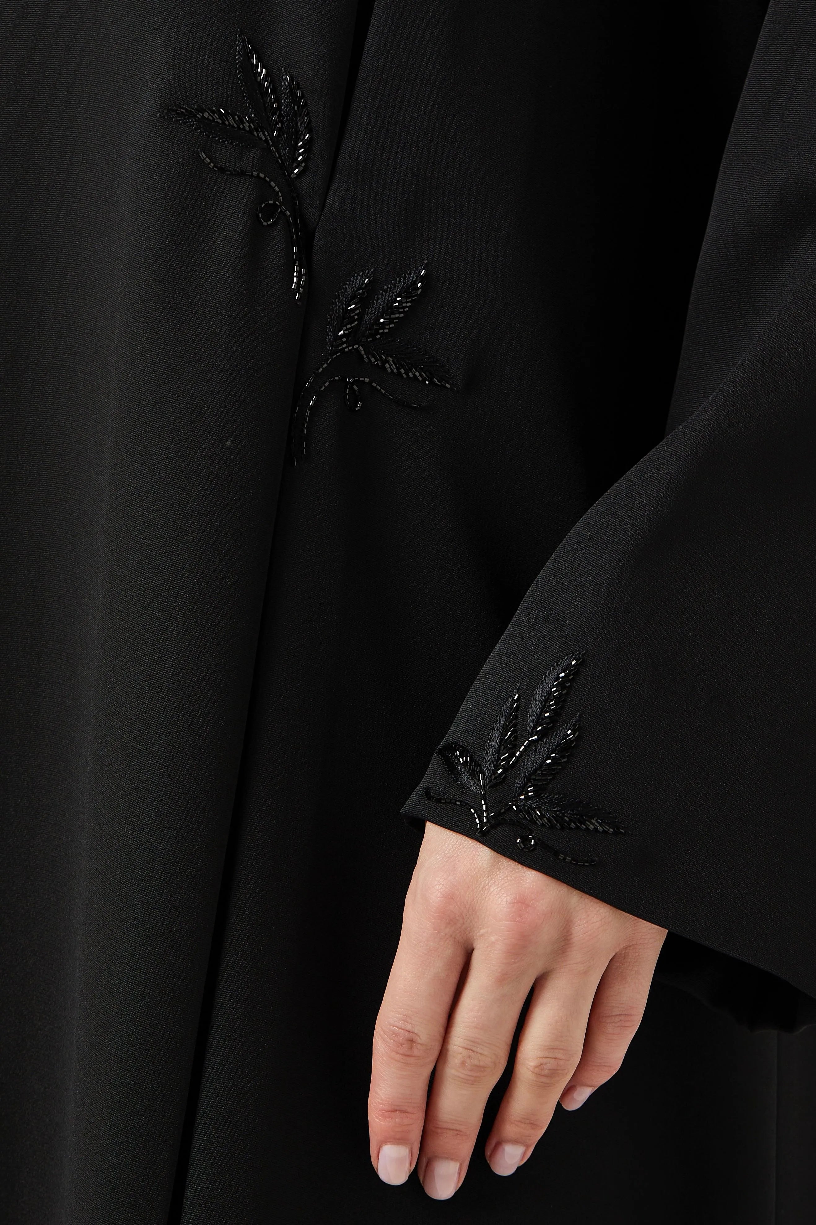 Black Emarati Crepe Abaya with Front Pleats and Threadwork - Posh Abaya