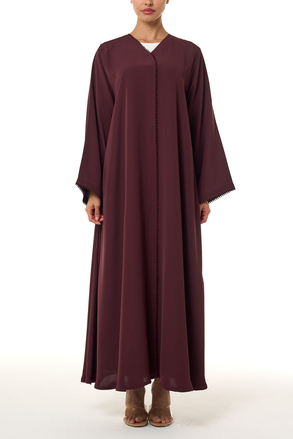 Maroon Deema Nada Abaya, Basic Design