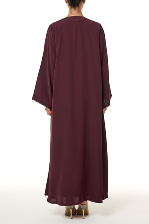 Maroon Deema Nada Abaya, Basic Design