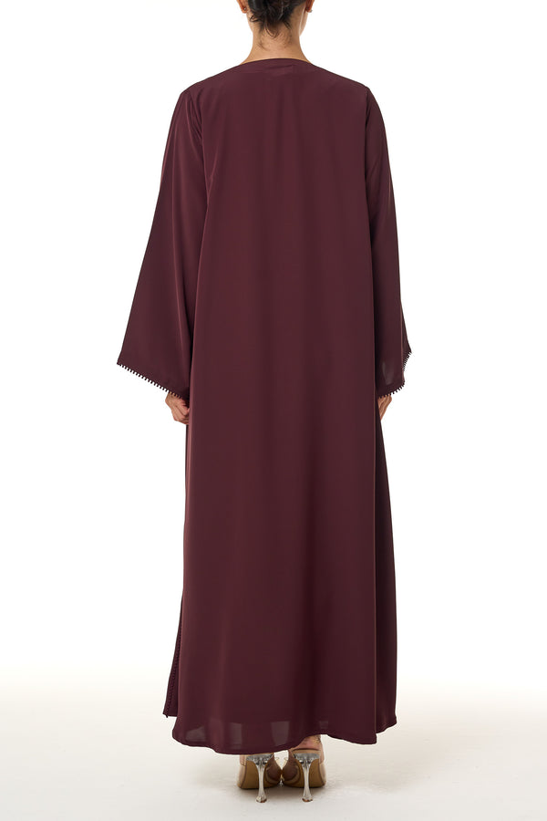 Maroon Deema Nada Abaya, Basic Design