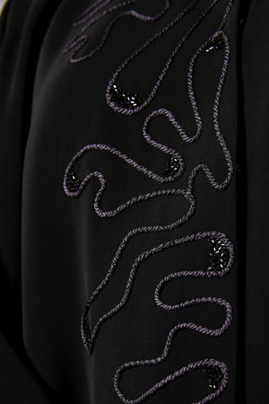 Black Aria Crepe Abaya with Asymmetric Threadwork - Posh Abaya