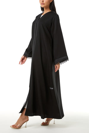 Black Emarati Crepe, Basic Design