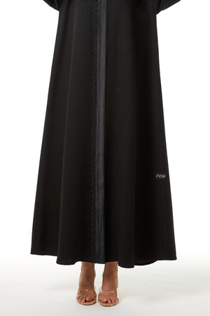 Black Emarati Crepe, Basic Design