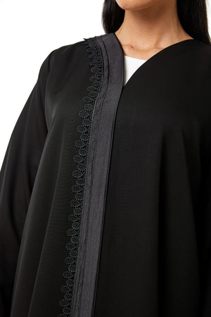 Black Emarati Crepe, Basic Design