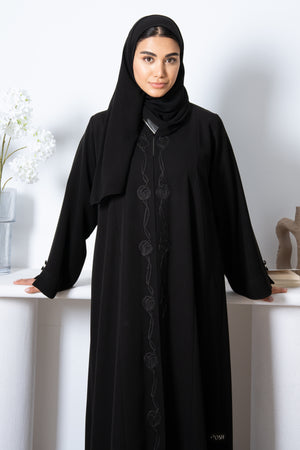 Black Farasha Crepe Abaya with Centre Tatreez Embroidery