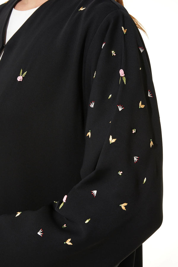 Bead & Bloom Crepe Custom Black Abaya