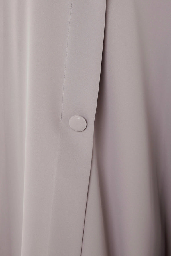 Beige Coco Crepe Bahraini Abaya with Front Pleat - Posh Abaya