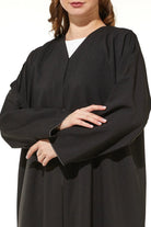 Black Kadi Crepe Abaya with Side Intricate Embroidery - Posh Abaya