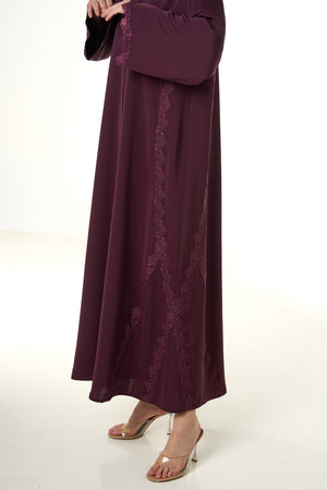 Maroon Jouri Nada Abaya, Lace Detail