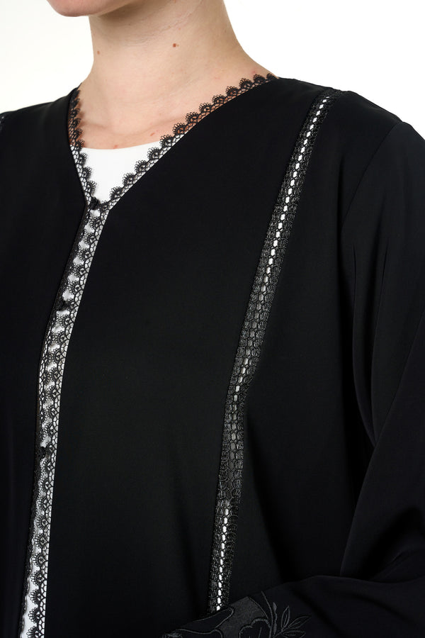 Black Maha Nada Abaya, Embroidery