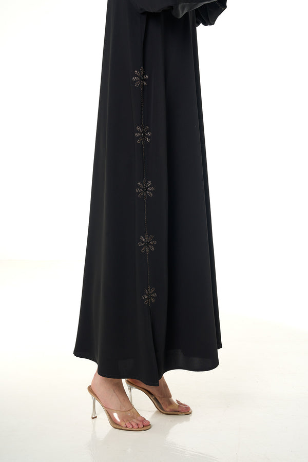 Black Atlas Crepe Abaya, Threadwork Details