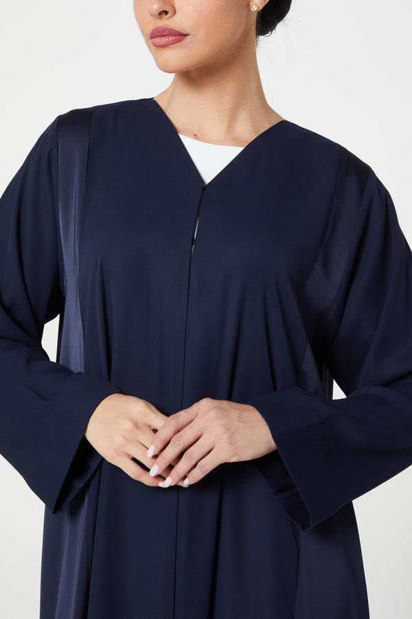 Blue Malaki Satin, Basic Design