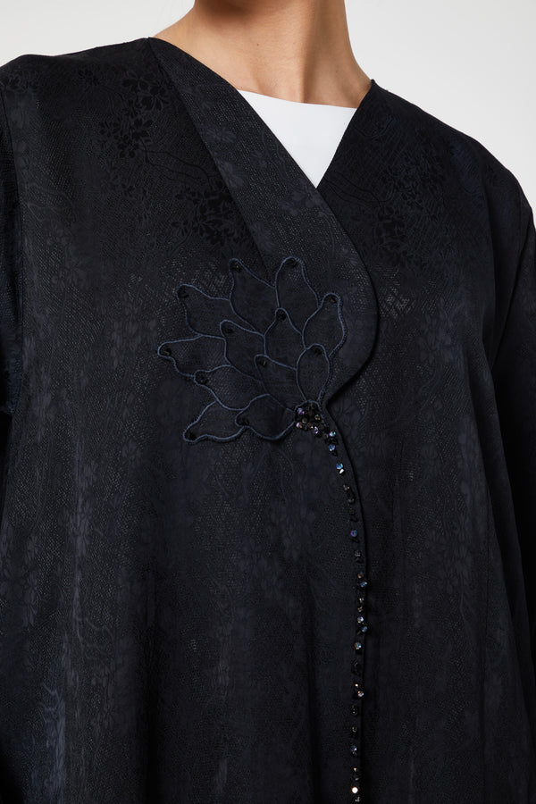 Black flora jaquard Abaya, Front Embroidery Detail