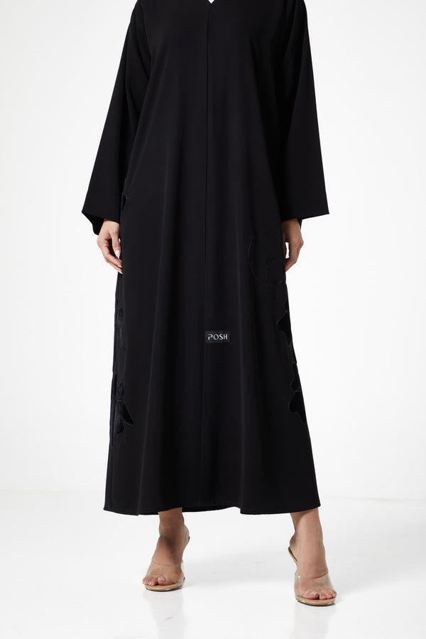 Black Aria Crepe, sides velvet Details