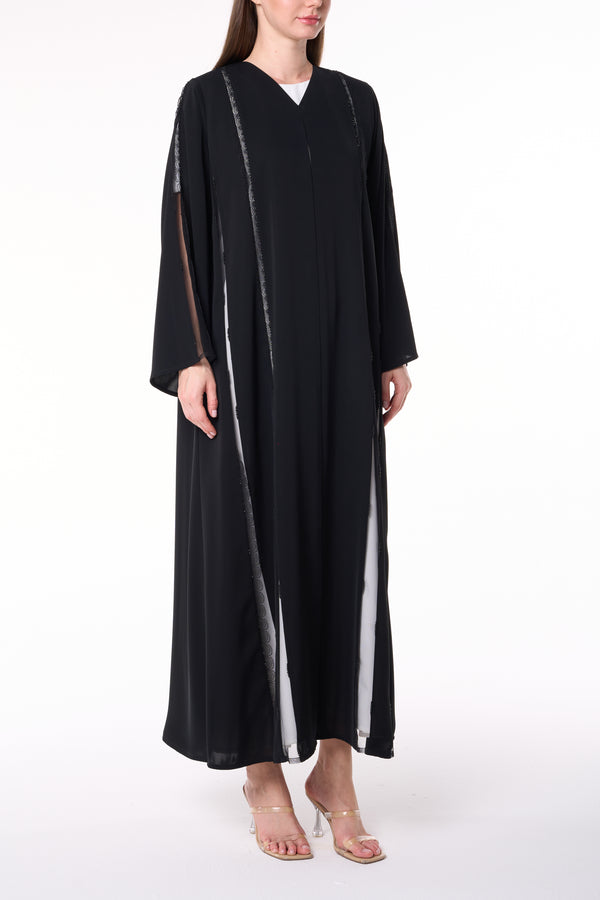 Black Reem Nada Abaya with Lacework Detailing