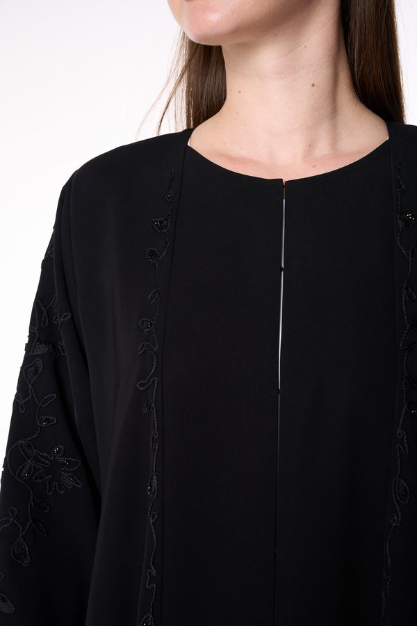 Black Reya Crepe Abaya with Resham Embroidery