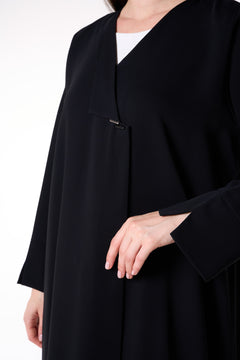 Black Layan Crepe Abaya with Classic Collar Detail