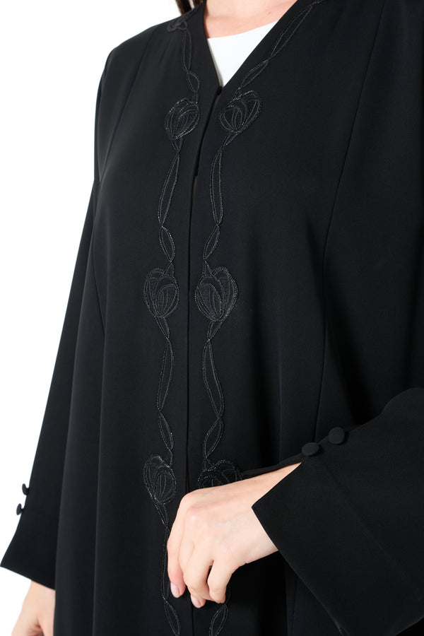 Black Farasha Crepe Abaya with Centre Tatreez Embroidery