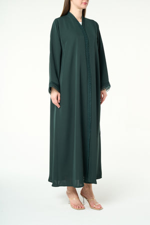 Green Reem Nada, Elegant Lace Details