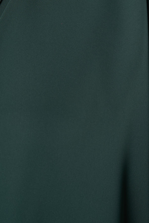 Green Reem Nada, Elegant Lace Details