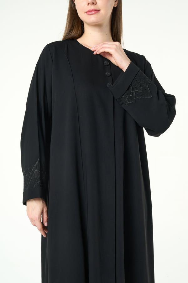 Black Layan Crepe Abaya with Mountain-Inspired Embroidery