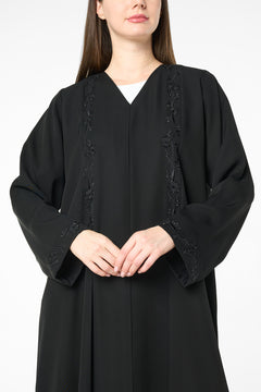 Black farasha crepe Abaya with Embroidered Front and Pintuck Detail