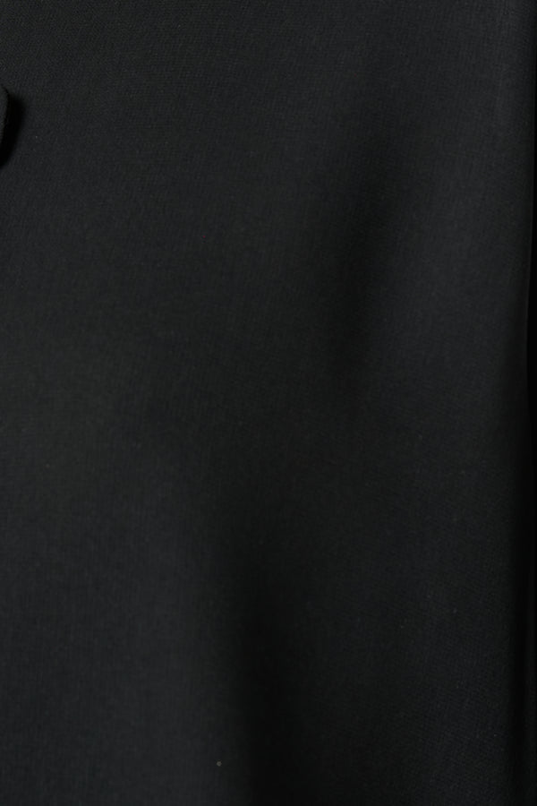 Black Shafa Crepe Abaya with Wave-Cut Button Detail