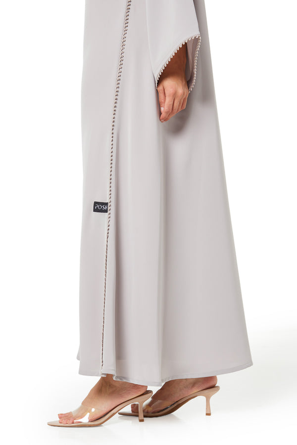 Beige Alya Nada Abaya, Basic Design