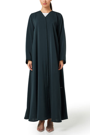Green Reem Nada Abaya, Basic Design