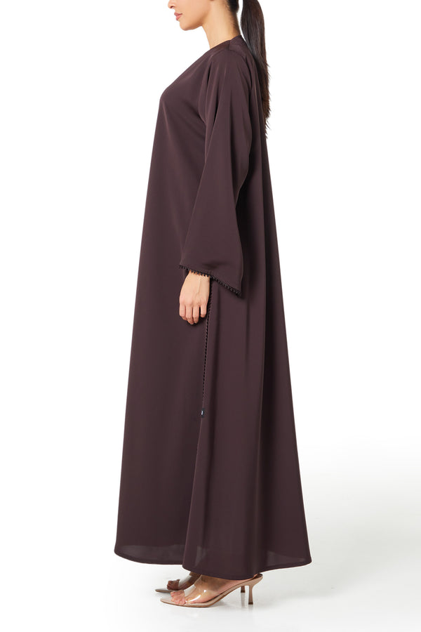 Brown Amani Nada Abaya, Basic Design