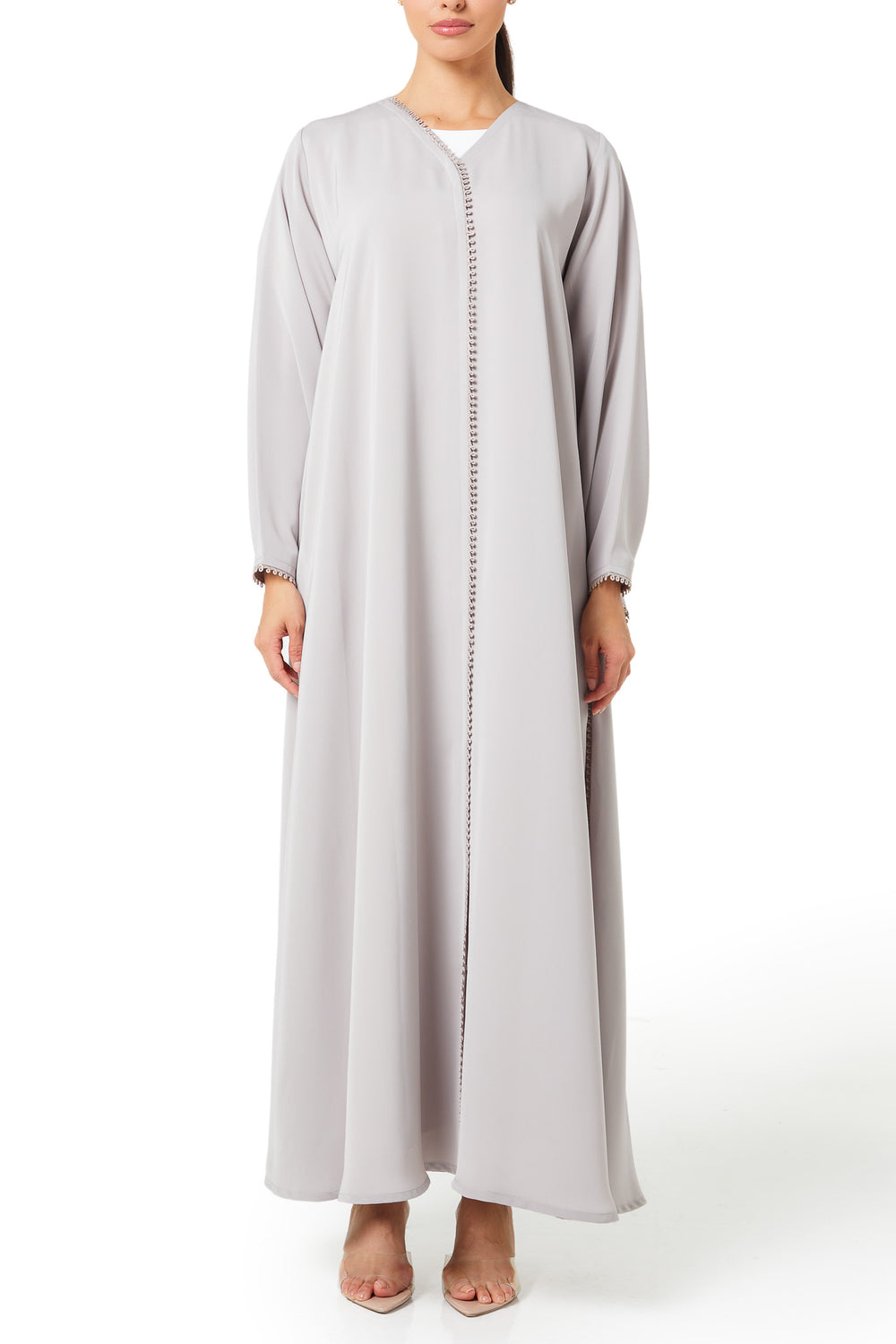 Beige alya nada Abaya, Basic Design