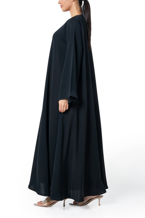 Black Classic Nada Abaya, Basic Design