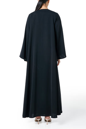 Black Classic Nada Abaya, Basic Design