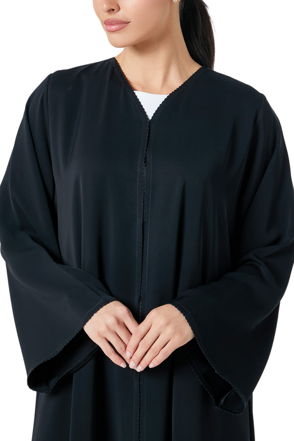 Black Classic Nada Abaya, Basic Design