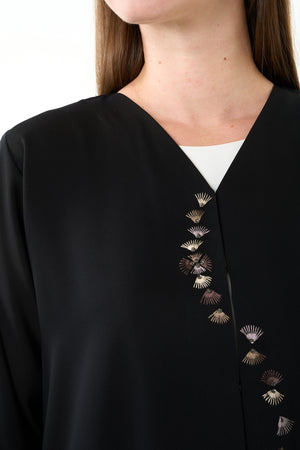 Black Farasha Crepe Abaya with Front and Sleeve Threadwork Detail