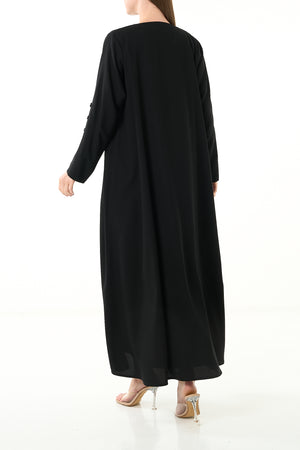 Black Maya Crepe Abaya with Classic Minimal Finish