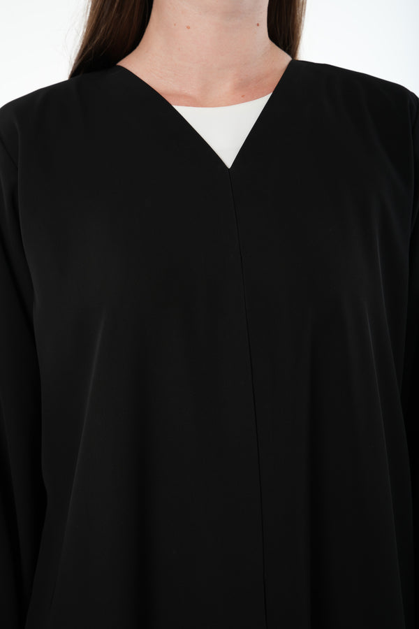 Black Aria Crepe Abaya with Floral Embroidery - Posh Abaya
